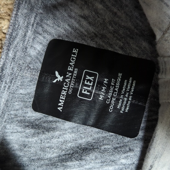 💖Men's American Eagle AE long sleeve tee - Picture 3 of 4